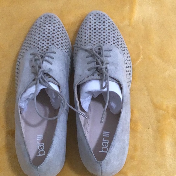 EUC BAR III “Gelsey” Suede Light Gray Lace Up Oxford Shoes Low Heels - Picture 2 of 16